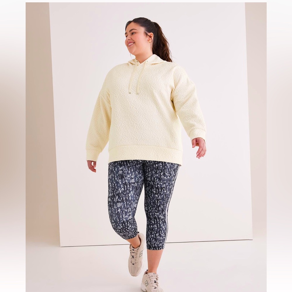 Responsible, Printed Capri Legging - Active Zone Pennington NWT